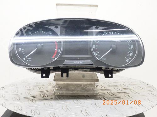 Used Instrument cluster SKODA FABIA III (NJ3) 1.0 (60 hp) 22430442
