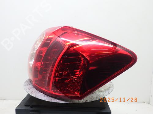 Right taillight TOYOTA AURIS (_E15_) 1.4 (ZZE150_, ZZE150R) | BP30641627C35