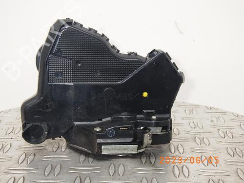 Used Front right lock SUZUKI GRAND VITARA II (JT, TE, TD) 1.9 DDiS All-wheel Drive (JT419, TD44, JB419WD, JB419XD,... (129 hp) 13411708
