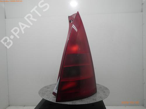 Farolim direito CITROËN C3 I (FC_, FN_) 1.4 HDi (68 hp) 32389890