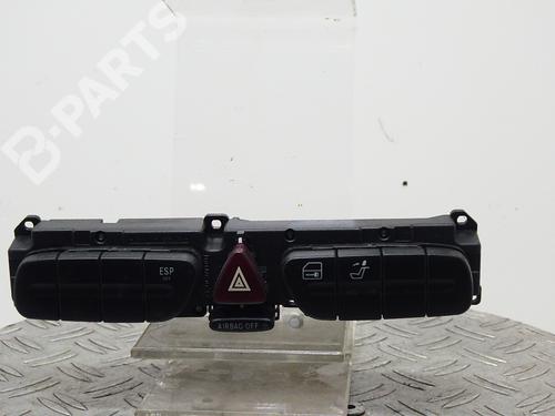 Used Switch MERCEDES-BENZ C-CLASS (W203) C 180 (203.035) (129 hp) 8379260