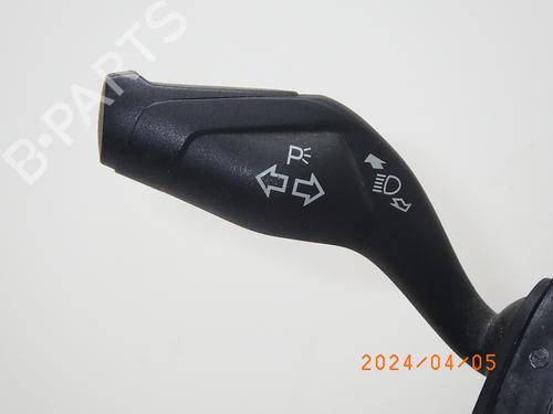 Switch FORD FOCUS III Turnier 1.0 EcoBoost | BP17462117I30