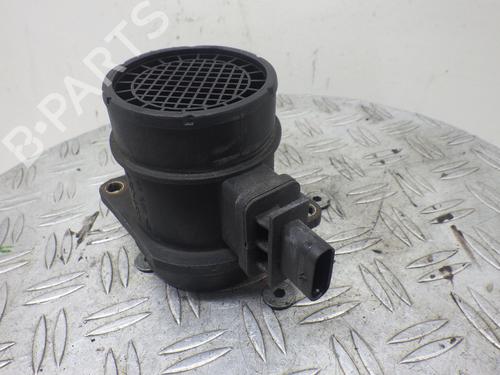 Used Mass air flow sensor HYUNDAI i30 Estate (GD) 1.6 CRDi (110 hp) 25881048