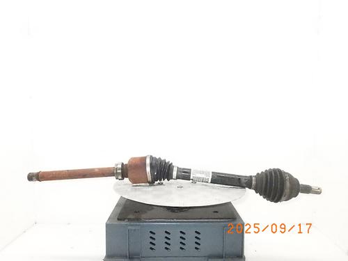 Used Right front driveshaft CITROËN C3 III (SX) 1.2 THP 110 (SXHNPS, SXHNZT, SXHNZ6) (110 hp) 28952760