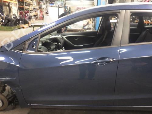 Used Left front door HYUNDAI i30 Estate (GD) 1.6 CRDi (110 hp) 25870127