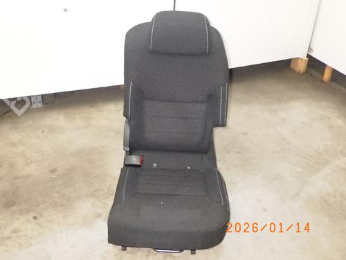 Ensemble sièges SKODA YETI (5L) 1.4 TSI (122 hp) 31625736