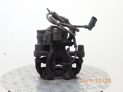Used Right rear brake caliper BMW 2 Active Tourer (F45) 220 d xDrive (190 hp) 16921621