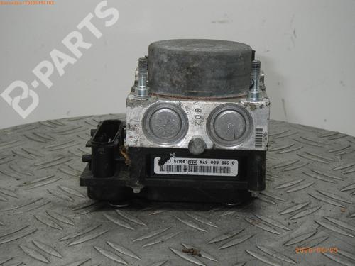 Used ABS pump NISSAN MICRA III (K12) 1.2 16V (65 hp) 4208073