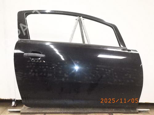 Used Right front door OPEL CORSA D (S07) 1.2 (L08, L68) (80 hp) 30106582