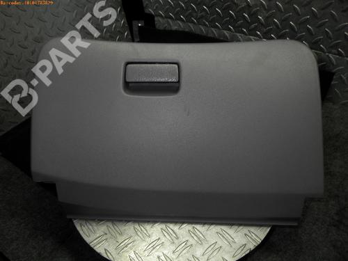 Boîte à gants NISSAN ALMERA II Hatchback (N16) 1.5 (98 hp) 4782167