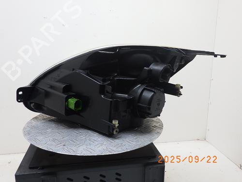 Right headlight FORD FIESTA V (JH_, JD_) 1.4 16V | BP29066152C29 
