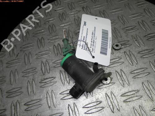Spylervæskepumpe PEUGEOT 206+ (2L_, 2M_) 1.1 (60 hp) 14752887