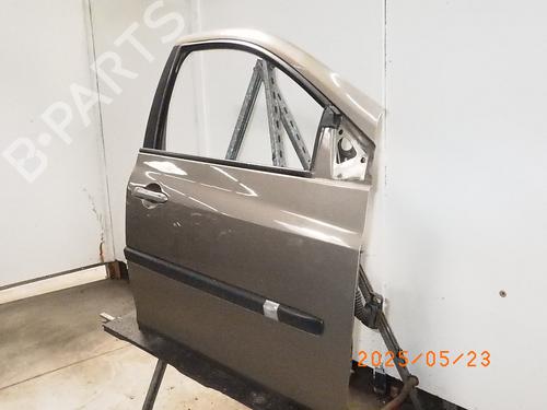 Right front door RENAULT CLIO III (BR0/1, CR0/1) 1.2 16V (BR02, BR0J, BR11, CR02, CR0J, CR11) | BP26179331C3 