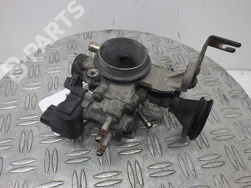Used Throttle body TOYOTA YARIS (_P1_) 1.0 (SCP10_, SCP10R) (68 hp) 3017670