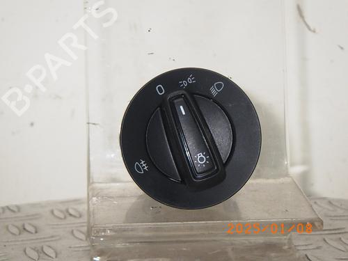 Used Headlight switch SKODA FABIA III (NJ3) 1.0 (60 hp) 22430445