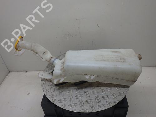 Windscreen washer tank RENAULT CLIO III (BR0/1, CR0/1) 1.2 16V (BR02, BR0J, BR11, CR02, CR0J, CR11) | BP22199628C113 
