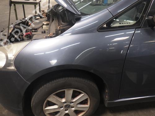Used Left front fenders MITSUBISHI GRANDIS (NA_W) 2.0 DI-D (NA8W) (136 hp) 28032761