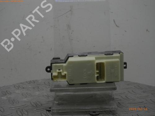 Switch DAIHATSU SIRION (M3_) 1.0 (M300) | BP32294913I30