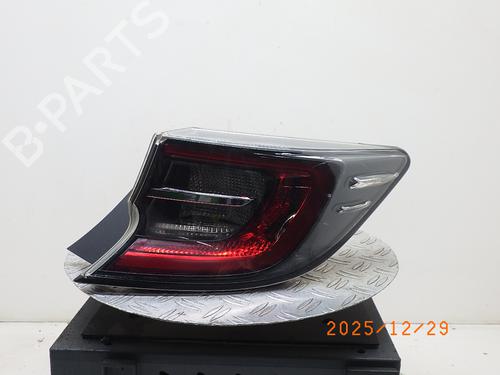 Højre baglygte TOYOTA COROLLA Hatchback (_E21_, _EA1_, _EH1_) 2.0 Hybrid (MZEH12) (180 hp) 31170579