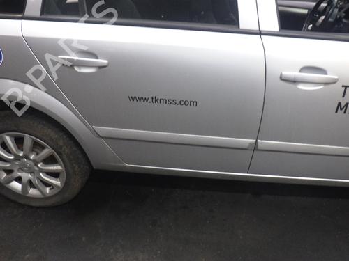 Dør højre bagtil Dør højre bagtil 30460621 30460621