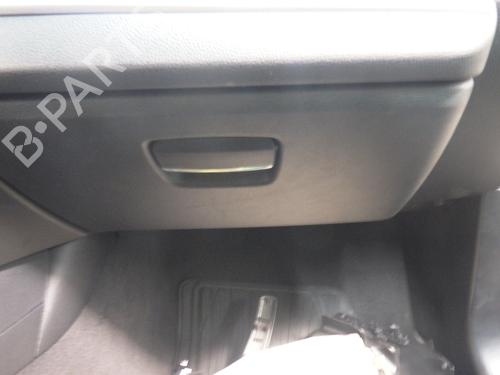 Handskerum BMW 1 (E81) 116 i (122 hp) 28185874
