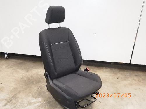 Used Right front seat FORD FIESTA VI (CB1, CCN) 1.25 (82 hp) 13689881