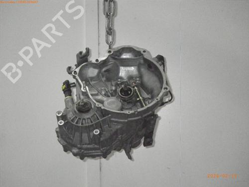 Used Gearbox CHEVROLET MATIZ (M200, M250) 1.0 (67 hp) 32362966