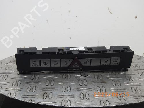 Used Switch MERCEDES-BENZ SLK (R171) 200 Kompressor (171.442) (163 hp) 14935400