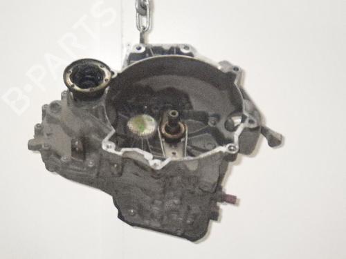 Getriebe für SKODA ROOMSTER (5J7) 1.2 (70 hp) 31920027