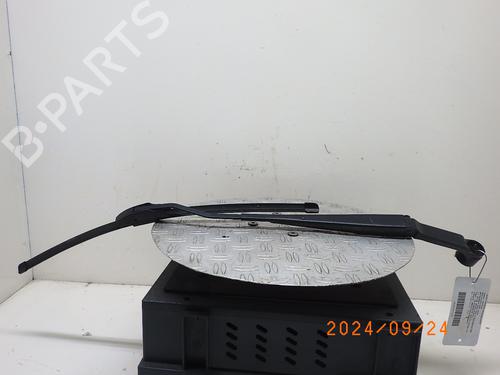 Used Front windshield wiper arm MITSUBISHI MIRAGE / SPACE STAR VI Hatchback (A0_A) 1.2 (A03A) (80 hp) 22950316