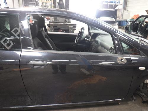 Used Right front door FIAT PUNTO (199_) 1.2 (199AXZ1A, 199BXZ1A) (69 hp) 26172103