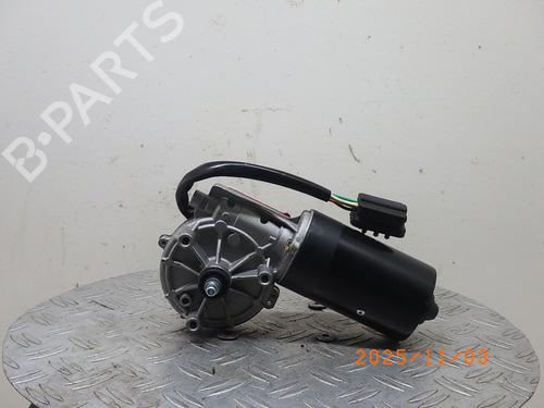 Essuie-glace moteur avant MERCEDES-BENZ C-CLASS (W202) C 200 D (202.120) (75 hp) 30090531