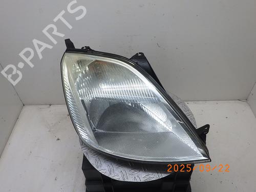 Right headlight FORD FIESTA V (JH_, JD_) 1.4 16V | BP29066152C29 