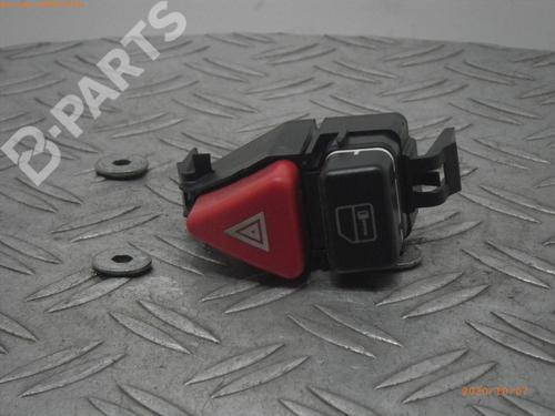 Used Warning switch MERCEDES-BENZ A-CLASS (W168) A 140 (168.031, 168.131) (82 hp) 6162584