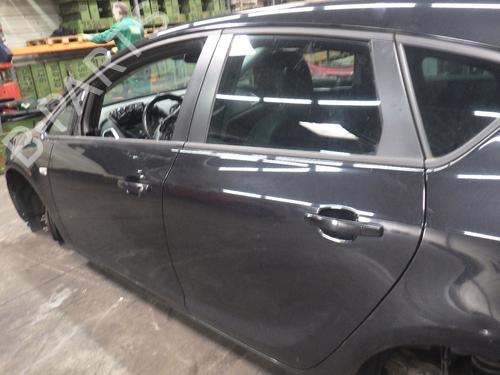 Left rear door OPEL ASTRA J (P10) 1.4 Turbo (68) | BP25728939C4