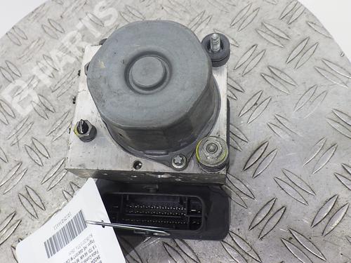 Used ABS pump SKODA FABIA II Combi (545) 1.6 TDI (90 hp) 750999