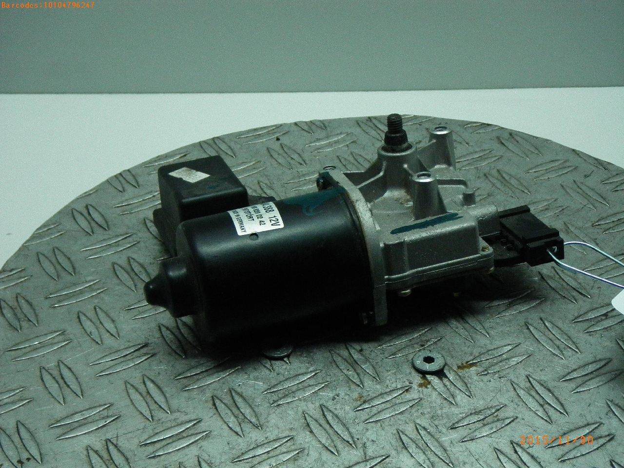 MERCEDES Unimog Front Windshield Wiper motor 12V VALEO 1992
