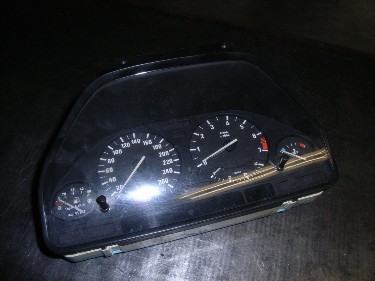 525b Instrument Panel Used Instrument cluster BMW 5 (E34) 525 i 24V 954341 | B-Parts