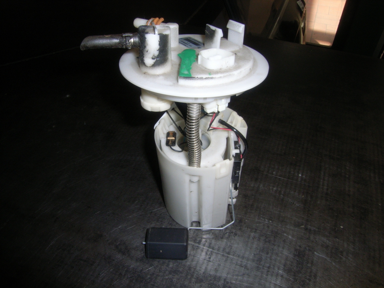 ELECTRIC FUEL PUMP KIT TO SUIT MITSUBISHI GALANT LANCER MAGNA MIRAGE OUTLANDER