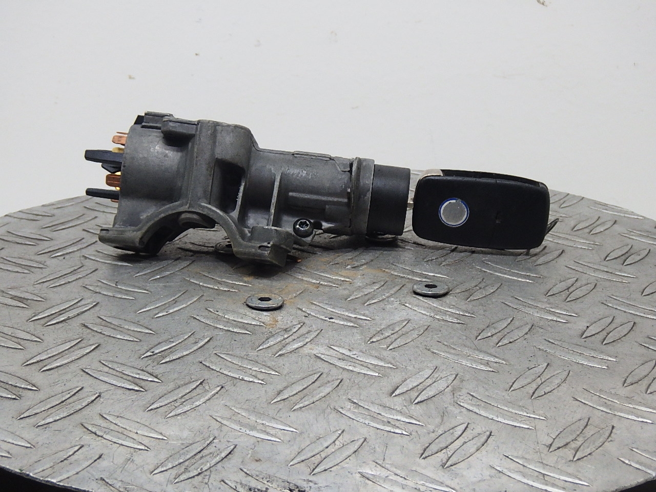 Ignition barrel VW GOLF IV (1J1) 1.6 10054200 BParts