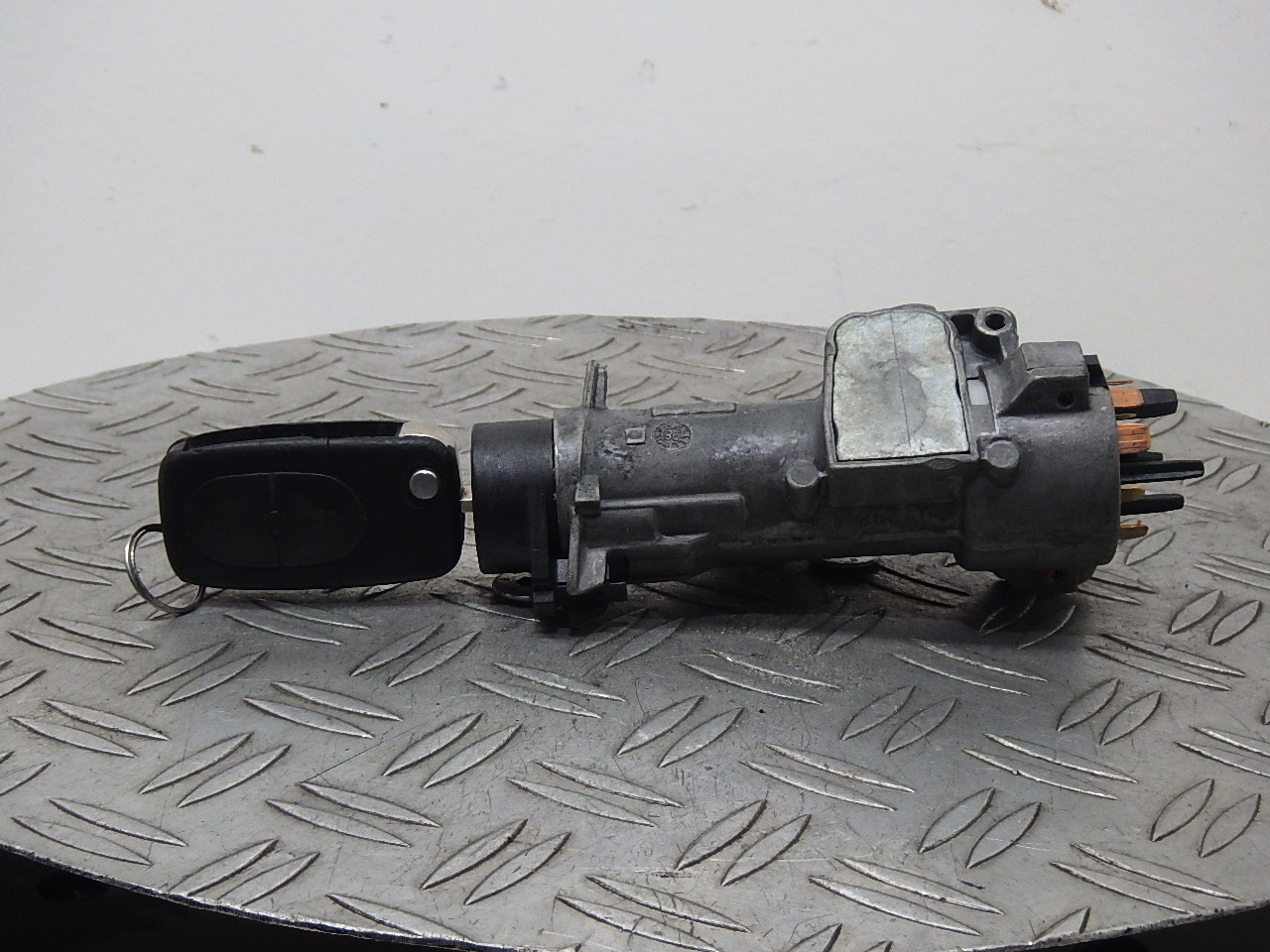 Ignition barrel VW GOLF IV (1J1) 1.6 10054200 BParts