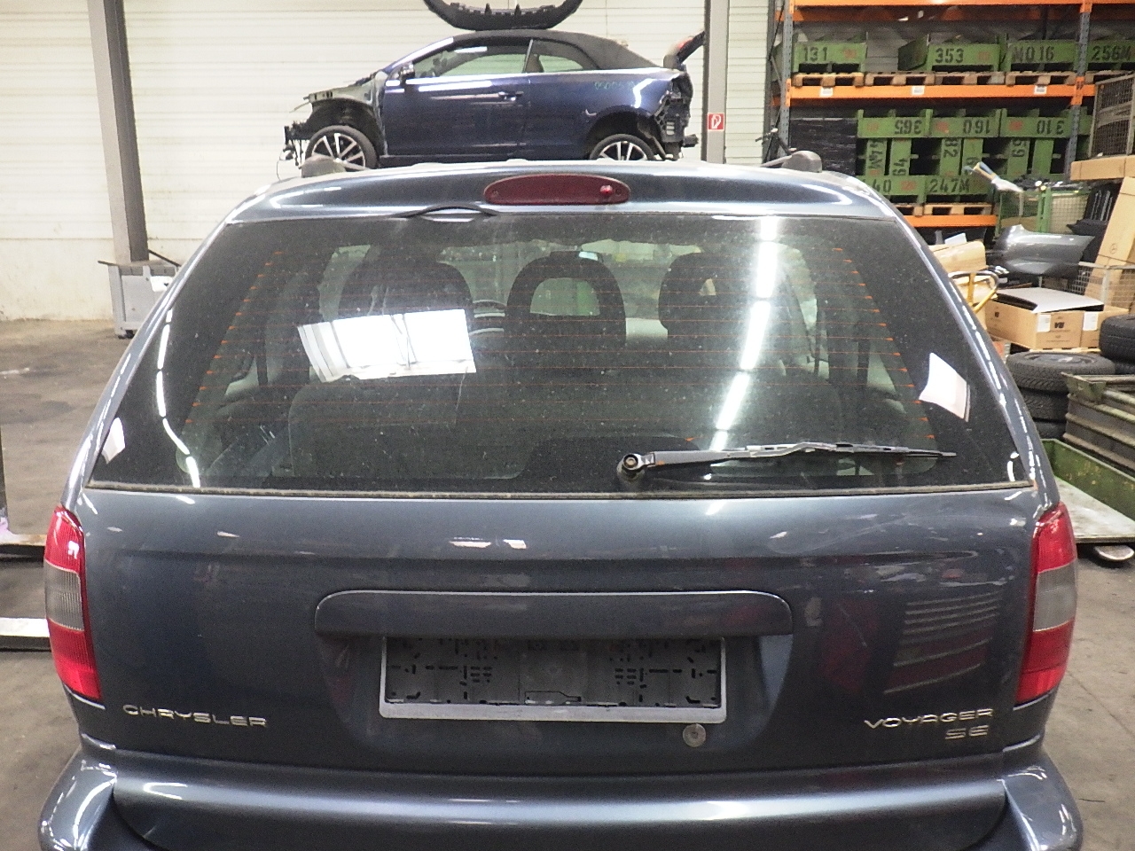 Tailgate CHRYSLER VOYAGER IV (RG, RS) 2.4 7075801 BParts