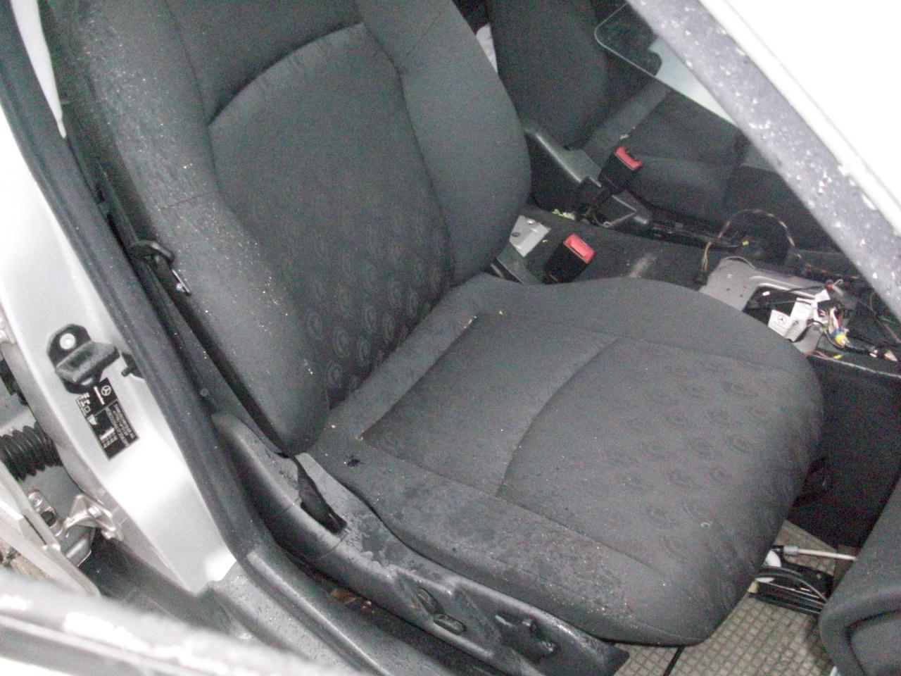 W203 seats Clearance