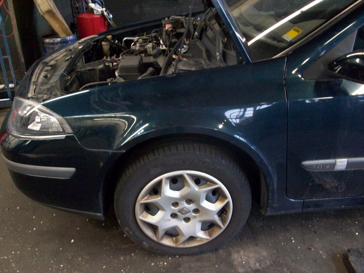 Left Front Fenders Renault Laguna Ii Grandtour Kg0 1 2 0 16v Kg00 Kg0k Kg0w Kg0p B Parts