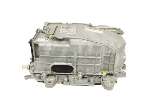 Used Inverter/Converter TOYOTA YARIS (_P13_) 1.5 Hybrid (NHP130_, NHP130) (101 hp) 16568983