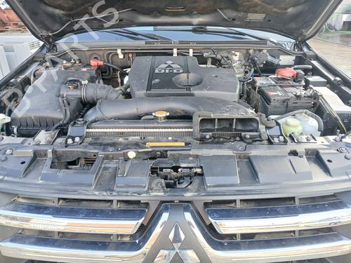 Venstre frontpanel MITSUBISHI PAJERO IV (V8_W, V9_W) 3.2 DI-D 4WD (V98W, V88W) | BP23576925C58 