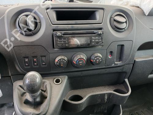 Right front seat RENAULT MASTER III Bus (JV) 2.3 dCi 145 FWD (JV0F, JV0S, JV0T) | BP31176614C16 