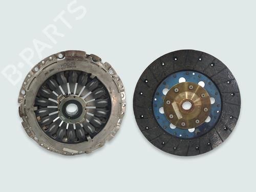 Used Other HYUNDAI SANTA FÉ I (SM) 2.0 CRDi 4x4 (113 hp) 25804945