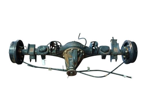 Used Rear axle NISSAN TERRANO II (R20) 2.7 TD 4WD (101 hp) 32195150