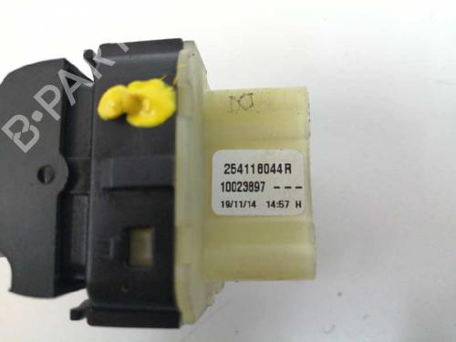Left front window switch RENAULT CLIO IV (BH_) 1.5 dCi 75 | BP7077747I27 